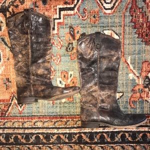 Frye Melissa Button distressed brown Boot